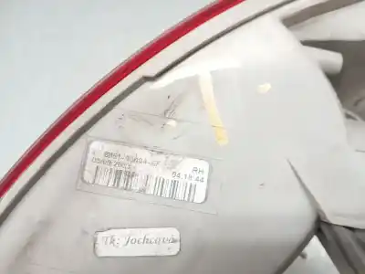 Peça sobressalente para automóvel em segunda mão farolim traseiro direito por ford focus iii turnier 1.6 tdci referências oem iam bm5113404gf  