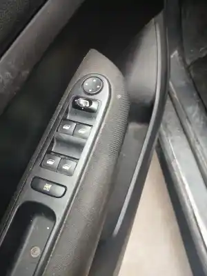 Pezzo di ricambio per auto di seconda mano interruttore alzacristalli anteriore sinistro per peugeot 307 break (3e) 2.0 hdi 90 riferimenti oem iam 