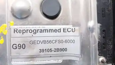 Peça sobressalente para automóvel em segunda mão centralina de motor uce por kia cee'd sw (ed) 1.6 referências oem iam 391052b900  