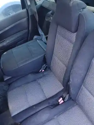 Pezzo di ricambio per auto di seconda mano sedile posteriore centrale per peugeot 307 break (3e) 2.0 hdi 135 riferimenti oem iam 
