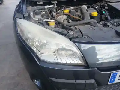 Second-hand car spare part RIGHT HEADLIGHT for RENAULT MEGANE III GRANDTOUR (KZ0/1) 1.5 dCi (KZ1M KZ1W KZ0R) OEM IAM references   