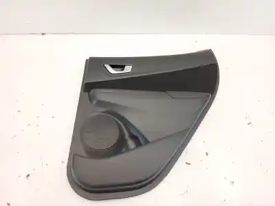 Tweedehands auto-onderdeel DEURBEKLEDING RECHTS ACHTER voor HYUNDAI KONA (OS, OSE, OSI) 1.6 GDI HYBRID OEM IAM-referenties 83302J9100TYH  