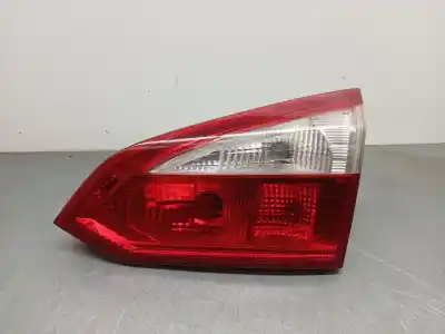 Peça sobressalente para automóvel em segunda mão Farolim Interior Traseiro Direito por FORD FOCUS III TURNIER 1.6 TDCI Referências OEM IAM BM5113A602BC  