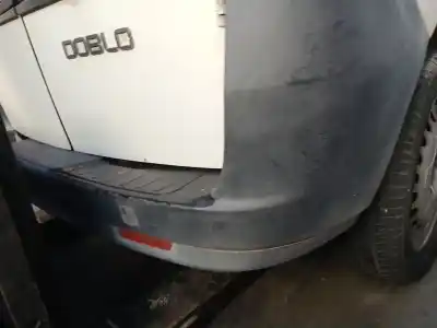 Pezzo di ricambio per auto di seconda mano PARAURTI POSTERIORE per FIAT DOBLO AUTOBÚS (263_) 1.6 D MULTIJET (263AXD1B) Riferimenti OEM IAM 735497862  