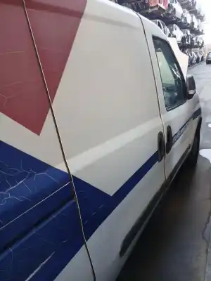 Second-hand car spare part RIGHT SLIDING SIDE DOOR for FIAT DOBLO AUTOBÚS (263_) 1.6 D MULTIJET (263AXD1B) OEM IAM references 51814434  