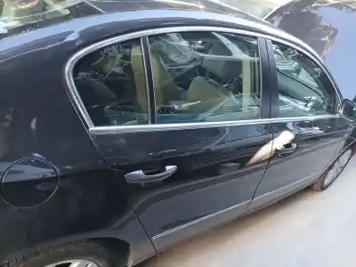 Pezzo di ricambio per auto di seconda mano porta posteriore destra per volkswagen passat b6 (3c2) 2.0 tdi 16v riferimenti oem iam 3c5833056h
