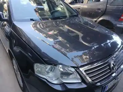 Peça sobressalente para automóvel em segunda mão CAPOT por VOLKSWAGEN PASSAT B6 (3C2) 2.0 TDI 16V Referências OEM IAM 3C0823031C  
