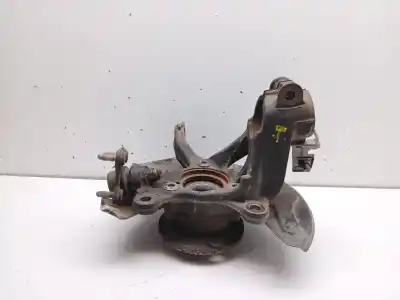 Pièce détachée automobile d'occasion MOYEU DE ROUE AVANT GAUCHE pour VOLKSWAGEN T-ROC (A11, D11) 2.0 TDI SCR Références OEM IAM   