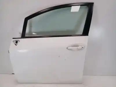Tweedehands auto-onderdeel linker voordeur voor toyota verso (_r2_) 1.6 d4-d (war20_) oem iam-referenties 670020f020