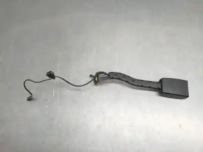Pezzo di ricambio per auto di seconda mano GANCIO PER CINTURA per VOLKSWAGEN GOLF VI VARIANT (AJ5) 1.6 TDI DPF Riferimenti OEM IAM 1K4857755K  