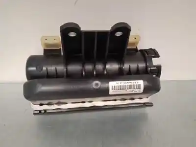 Second-hand car spare part front right air bag for opel meriva cosmo oem iam references 13188043  604265500