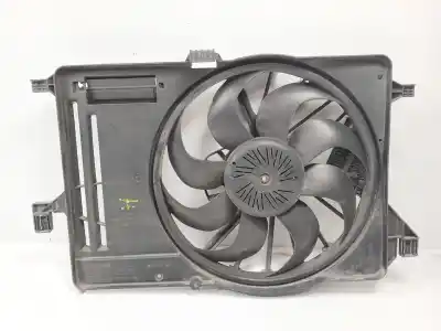 Peça sobressalente para automóvel em segunda mão  por FORD FOCUS III TURNIER  Referências OEM IAM 8V618C607EB  