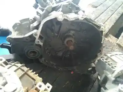 Second-hand car spare part gearbox for opel combo familiar oem iam references   