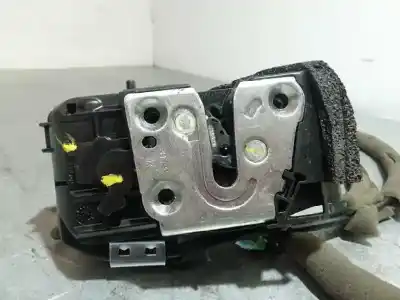 Second-hand car spare part rear right door lock for nissan note acenta oem iam references  3 pin 