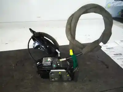 Second-hand car spare part left front door lock for nissan note acenta oem iam references   6 pin