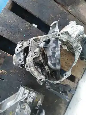 Second-hand car spare part gearbox for opel corsa 3 c 1.3 cdti 70ch manual oem iam references a16043f17w355