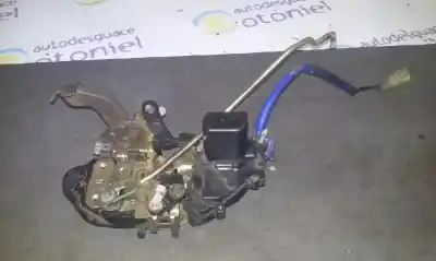 Second-hand car spare part front right door lock for kia carnival td ls oem iam references 