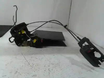 Pezzo di ricambio per auto di seconda mano serratura porta anteriore sinistra per hyundai accent (mc) gls full riferimenti oem iam 