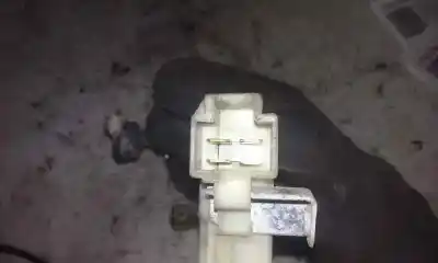 Peça sobressalente para automóvel em segunda mão fechadura da porta dianteira esquerda por nissan micra (k11) alpine (1996) referências oem iam  4 pins 