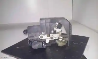 Second-hand car spare part left front door lock for alfa romeo 156 2.4 jtd 20v distinctive oem iam references 18110241