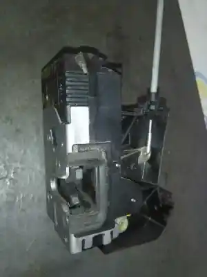 Second-hand car spare part left front door lock for opel meriva cosmo oem iam references   8 pin