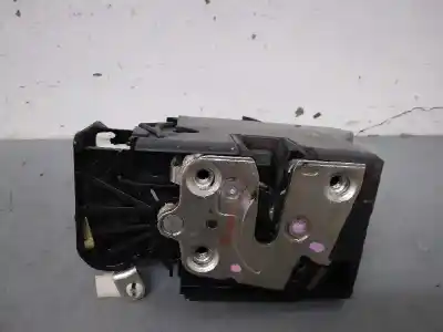 Second-hand car spare part front right door lock for dacia sandero ambiance oem iam references 805026816rd 2 pins 