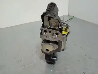 Piesă de schimb auto la mâna a doua încuietoare Ușa Fațã Stânga pentru TOYOTA RAV 4 III (_A3_) 2.2 D (ALA35_) Referințe OEM IAM  6 PINS 