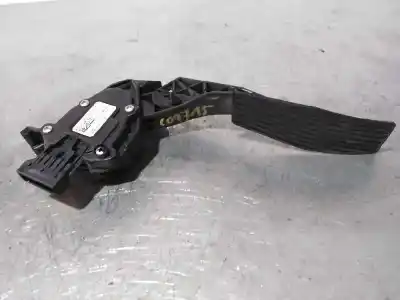 Second-hand car spare part accelerator pedal for opel astra j lim. excellence oem iam references 13252702
