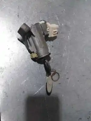 Pièce détachée automobile d'occasion Commutateur D'allumage pour TOYOTA YARIS Connect Références OEM IAM N0502241256  