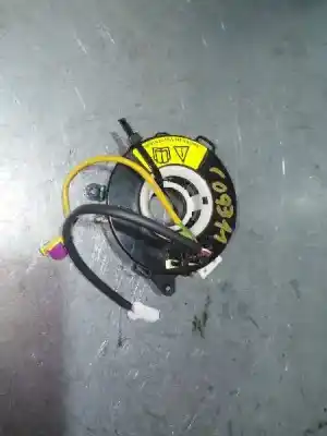 Pièce détachée automobile d'occasion contacteur tournant d'airbag pour lancia ypsilon (402) gold références oem iam 13ds10011376