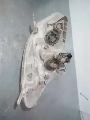 Second-hand car spare part left headlight for toyota corolla (_e12_) 2.0 d-4d (cde120_) oem iam references   