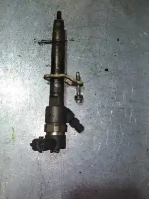 Second-hand car spare part Injector for VOLVO XC90 2.4 Diesel CAT OEM IAM references 0445110251  