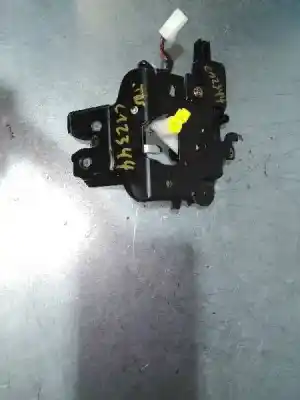 Piesă de schimb auto la mâna a doua încuietoare porbagaj pentru mazda 3 sedán (bk) 1.6 (bk12) referințe oem iam 