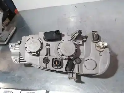 Second-hand car spare part left headlight for kia carnival ii 2.9 cdri ex oem iam references   