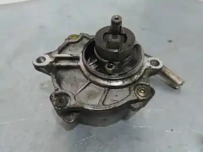 Pezzo di ricambio per auto di seconda mano depressore freni / pompa del vuoto per mercedes-benz vito (w638) caja cerrada 2.3 turbodiesel riferimenti oem iam a6112300165