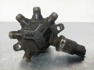 Gebrauchtes Autoersatzteil Drosselklappenstutzen zum RENAULT CLIO II FASE II (B/CB0) 1.5 dCi Diesel OEM-IAM-Referenzen 8200057232  8200057345
