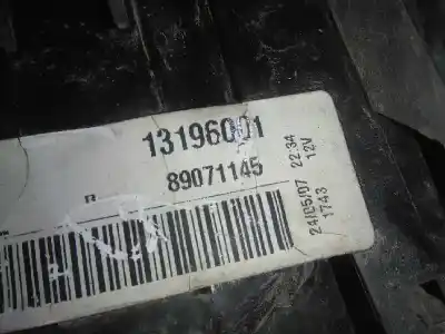 Peça sobressalente para automóvel em segunda mão farolim traseiro direito por opel meriva cosmo referências oem iam 13196001  89071145