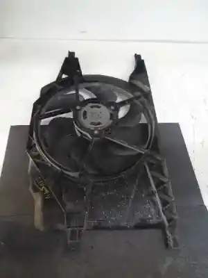 Pezzo di ricambio per auto di seconda mano elettroventola per renault laguna ii (bg0) authentique riferimenti oem iam 8200025635
