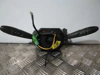 Pezzo di ricambio per auto di seconda mano Comando Multifunzione per FIAT PUNTO BERLINA (188) 1.2 8V Dynamic Riferimenti OEM IAM 735381039  