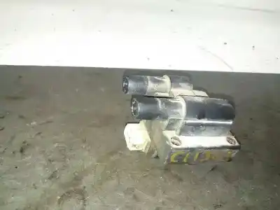 Peça sobressalente para automóvel em segunda mão bobina de ignição por renault megane i classic (la0) 1.6 referências oem iam 7700100589