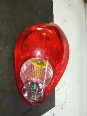 Автозапчасти б/у правый задний фонарь за toyota aygo (kgb/wnb) básico ссылки oem iam 815500h020