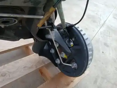 Pezzo di ricambio per auto di seconda mano asse posteriore per renault captur luxe riferimenti oem iam 265506738r  