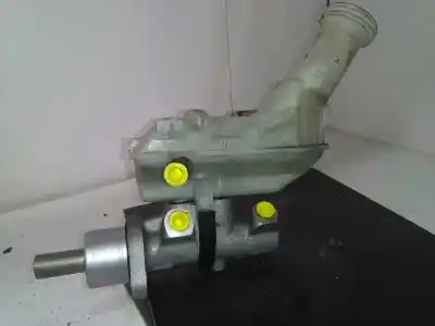 Second-hand car spare part brake pump for renault clio iii tom tom edition oem iam references   