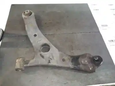 Автозапчасти б/у передний левый нижний рычаг подвески за toyota rav 4 (a2) 1.8 16v cat ссылки oem iam 