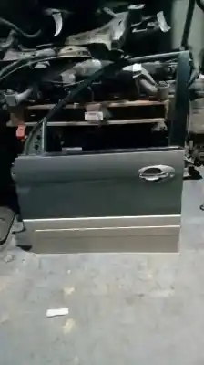 Tweedehands auto-onderdeel linker voordeur voor kia carnival ii (gq) 2.9 crdi oem iam-referenties 