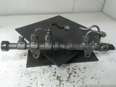 Pezzo di ricambio per auto di seconda mano RAMPA INIETTORI per OPEL CORSA E (X15)  Riferimenti OEM IAM 0445214222 55573331  