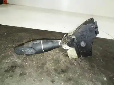 Peça sobressalente para automóvel em segunda mão comutador de piscas  por ford tourneo connect (tc7) 1.8 tdci cat referências oem iam 2t1t13335ab