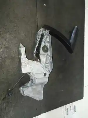 Peça sobressalente para automóvel em segunda mão alavanca de travão de mão por audi a3 (8p) 1.9 tdi ambiente referências oem iam 8p0711303a  