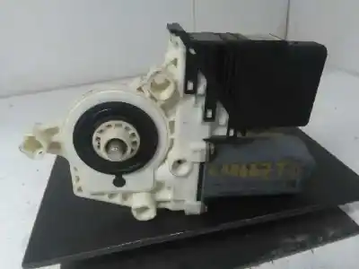 Peça sobressalente para automóvel em segunda mão Motor Elevador Vidro Traseiro Direito por SEAT LEON (1M1) Stella Referências OEM IAM   