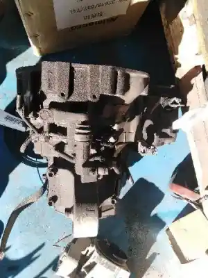 Автозапчастина б/у коробка передач для nissan almera tino (v10m) básico посилання на oem iam 